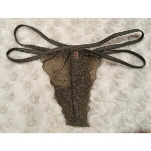 Victoria's Secret PINK Gray Double Strappy Lace Floral String Thong Panties NEW